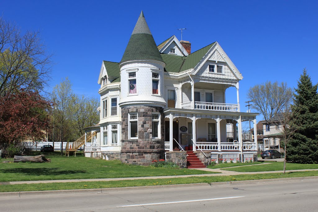 Old House, (1878), 114 South Huron, Ypsilanti, Michigan