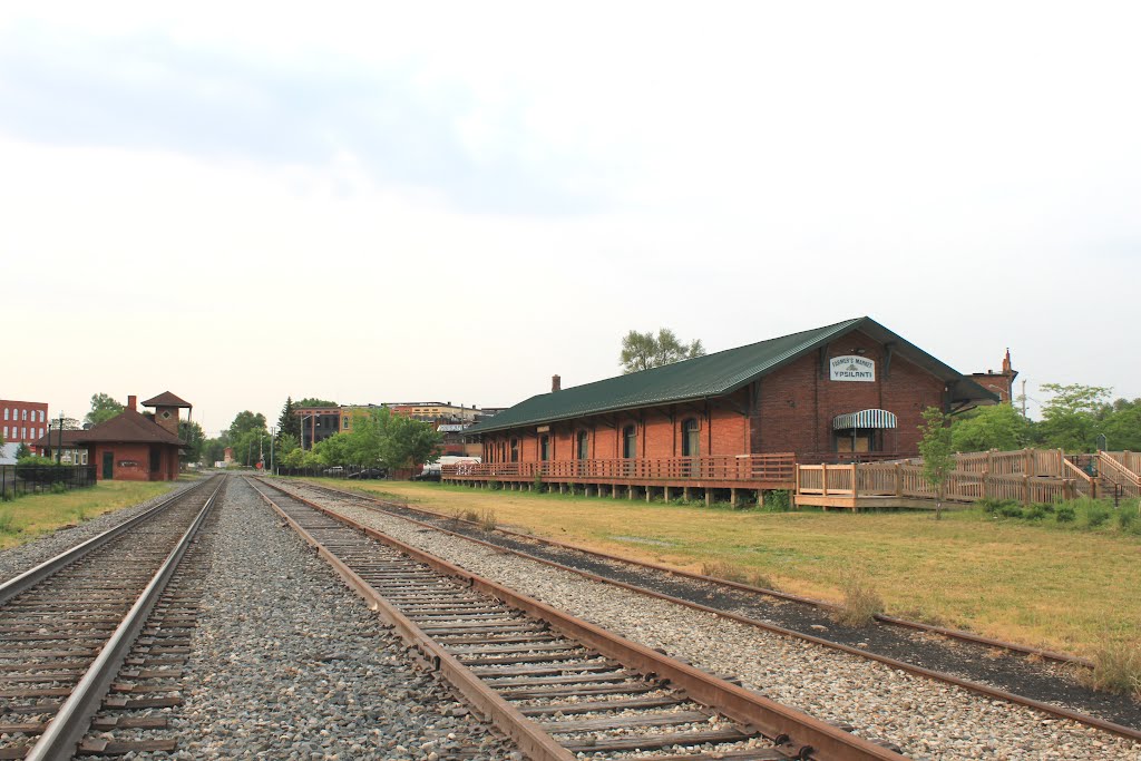 Ypsilanti Michigan Rail Depot and Freighthouse, Depot Town