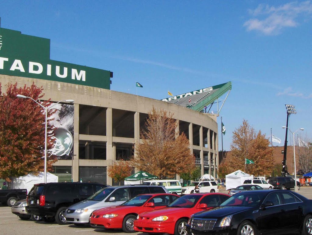 Michigan State University Spartan Stadium, GLCT