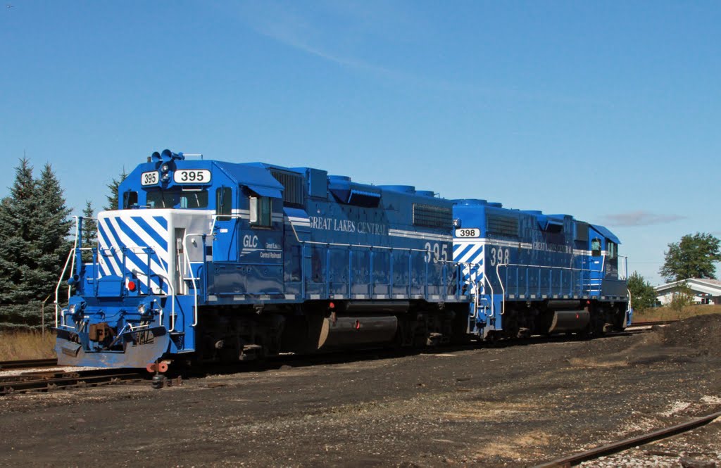 Great Lakes Central Motive Power in Cadillac, MI yard, October 2011