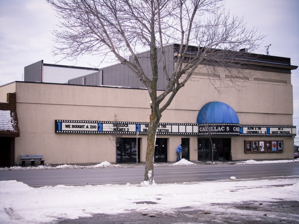 Cadillac 5 Movie Theater