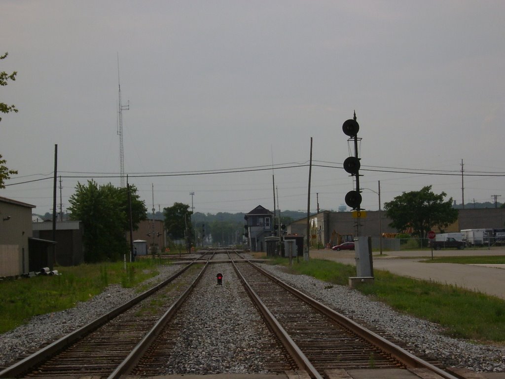 MC / NYC / Norfolk Southern at Harison Street looking West