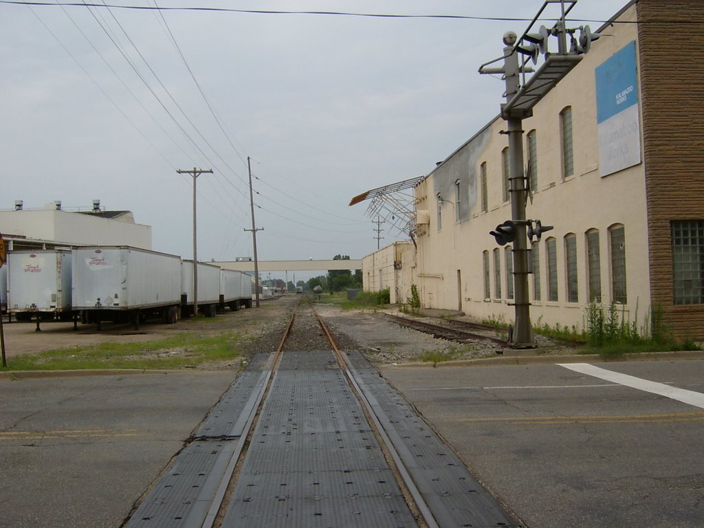 CK&S at Patterson Street looking North