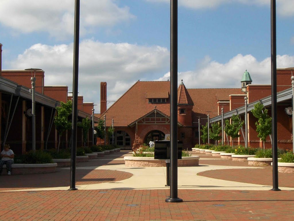 Amtrak Station, GLCT