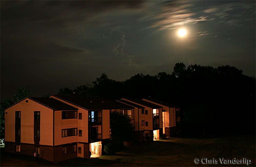 Moon over Breton East/Ashton Woods, 9-2006
