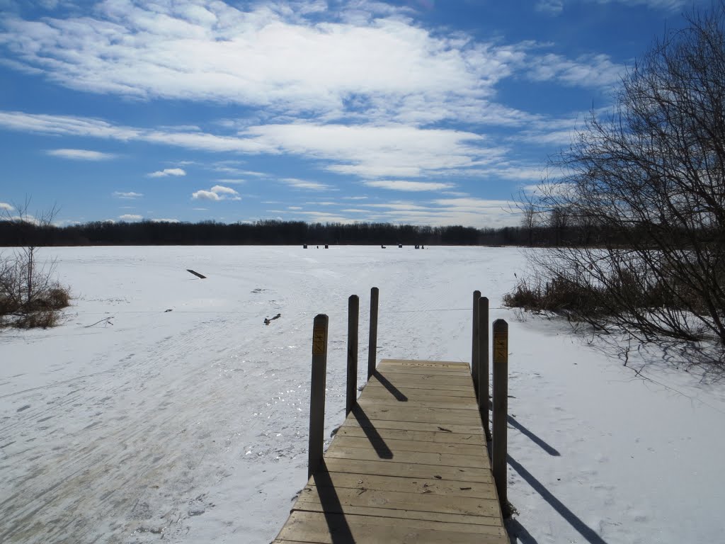 Muskrat Lake boat launch in winter