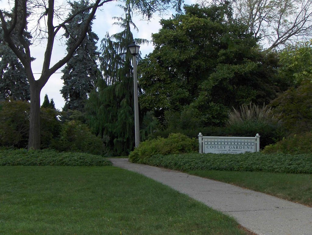 Cooley Gardens, GLCT
