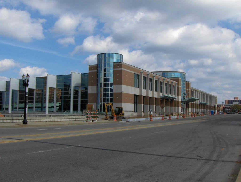 Lansing Center, GLCT