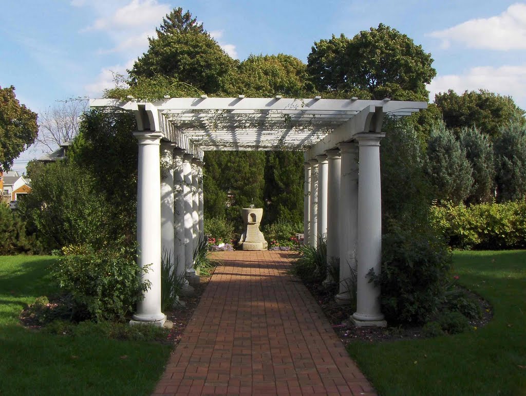 Turner-Dodge House, GLCT