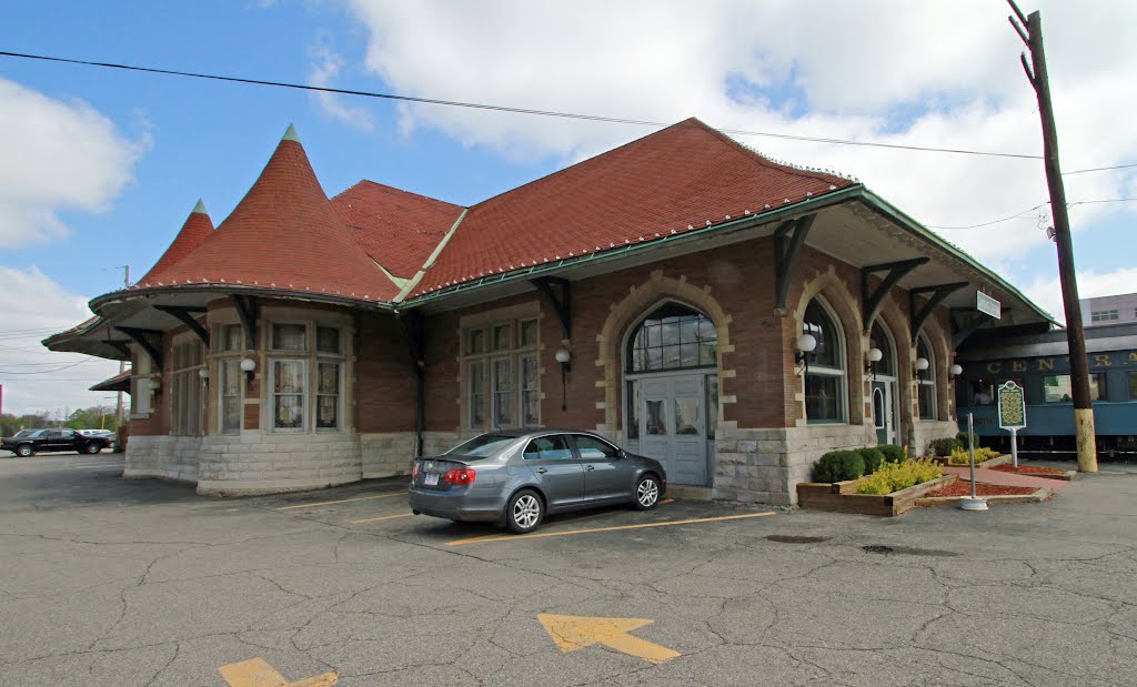 PM/MC Train Station, Lansing, MI 2012
