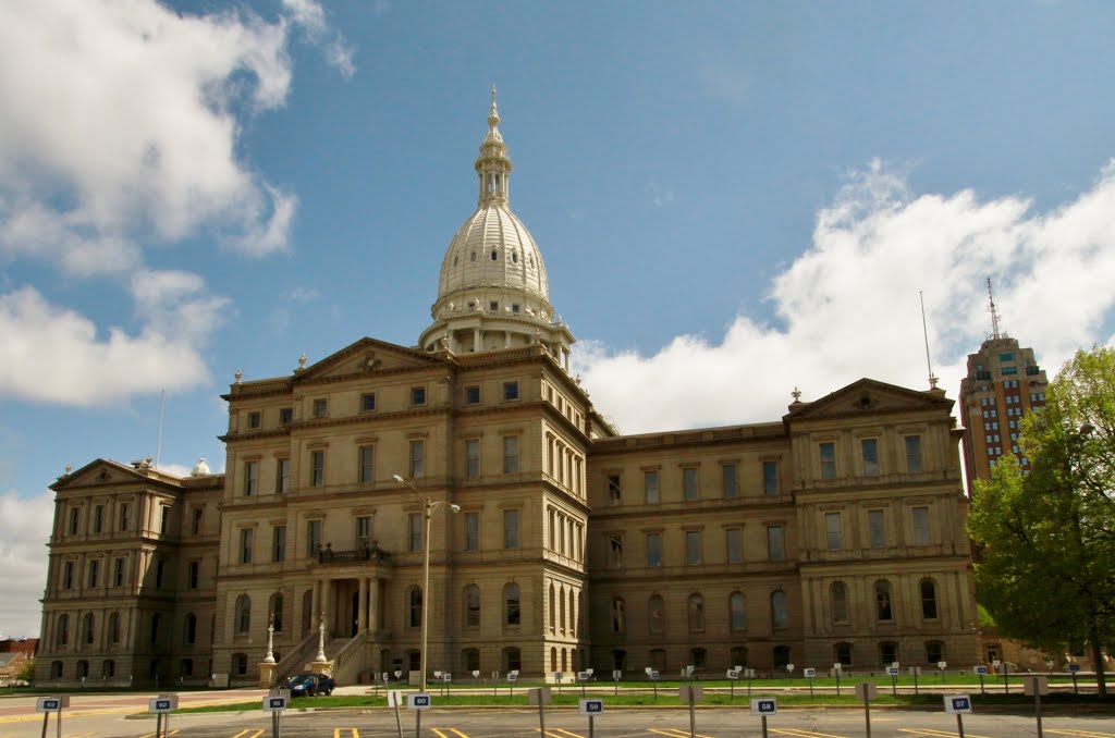 Back of State Capitol, Lansing, Michigan