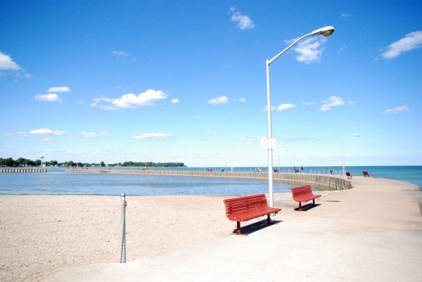 Luna Pier