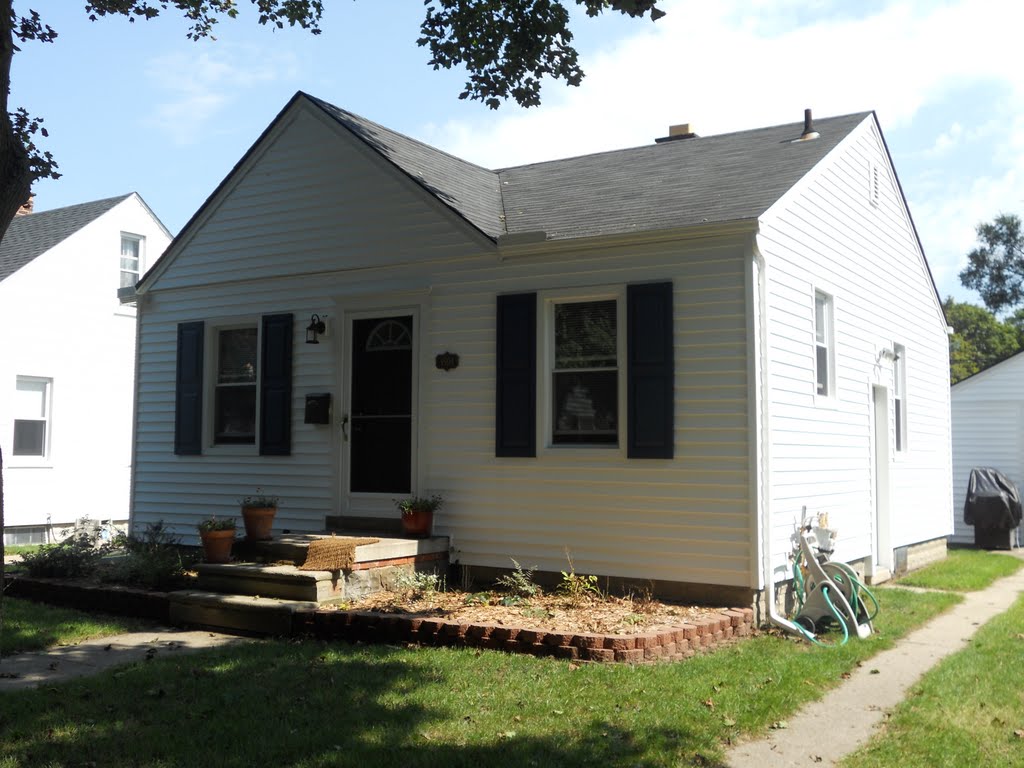 Siding, Gutters, Doors, Royal Oak MI