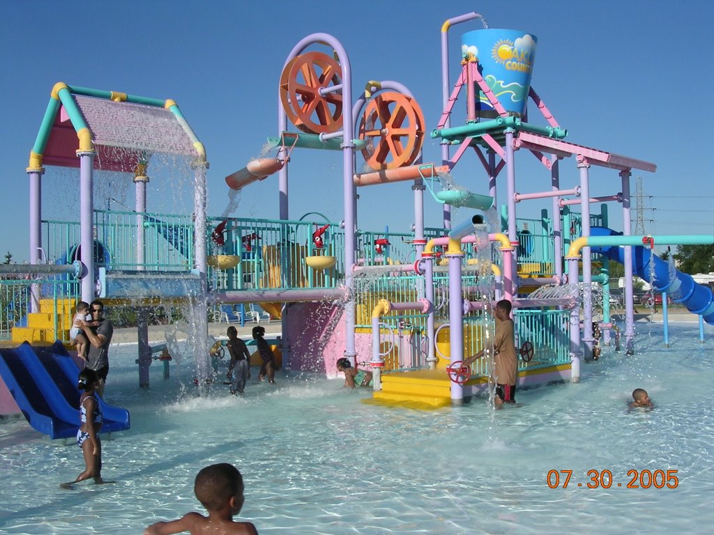 Red Oaks Water Park Madison Heights