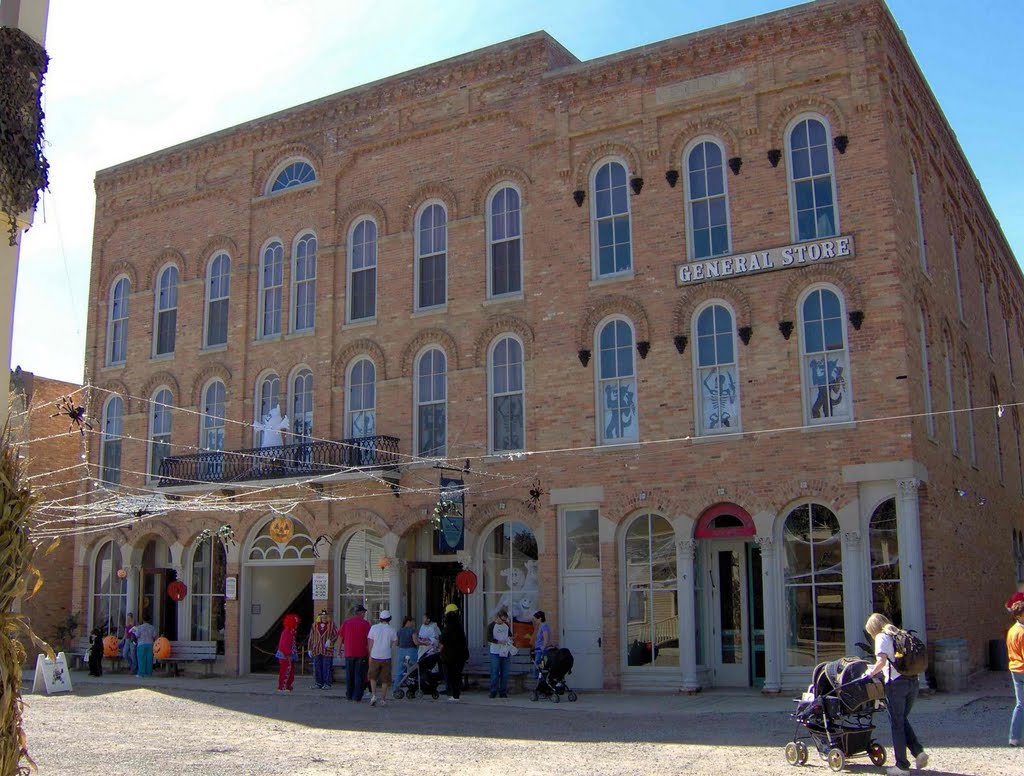 Crossroads Village and Huckleberry Railroad, GLCT