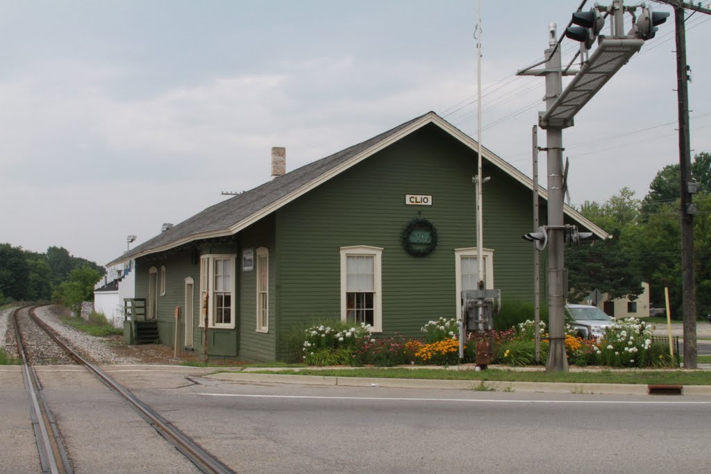 Former PM Train Station, Clio, MI, August 2011