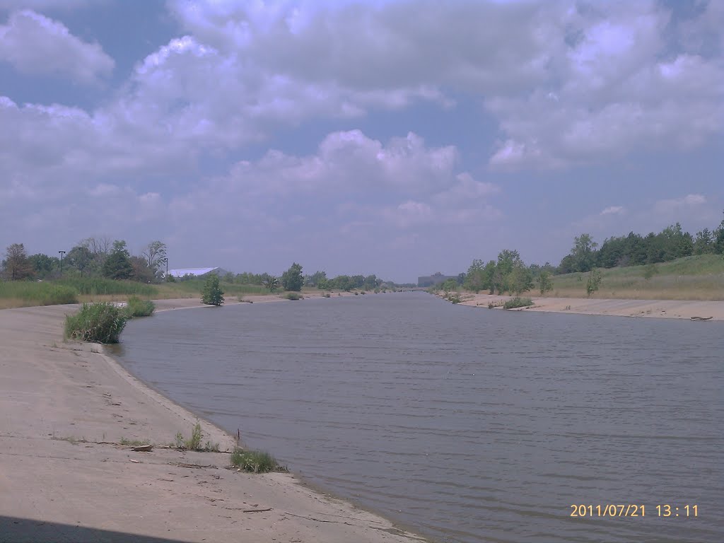 Western view down the Rouge Channel