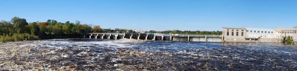 Marinette Dam