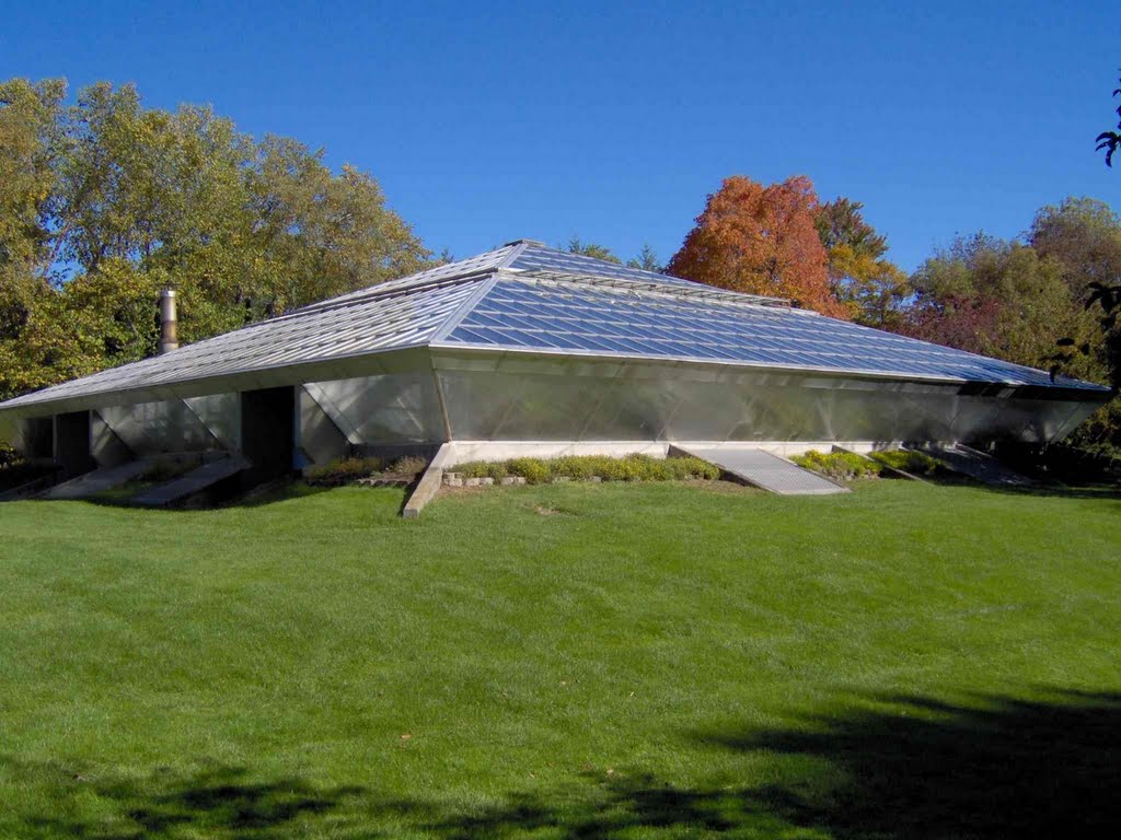 Dow Gardens, GLCT