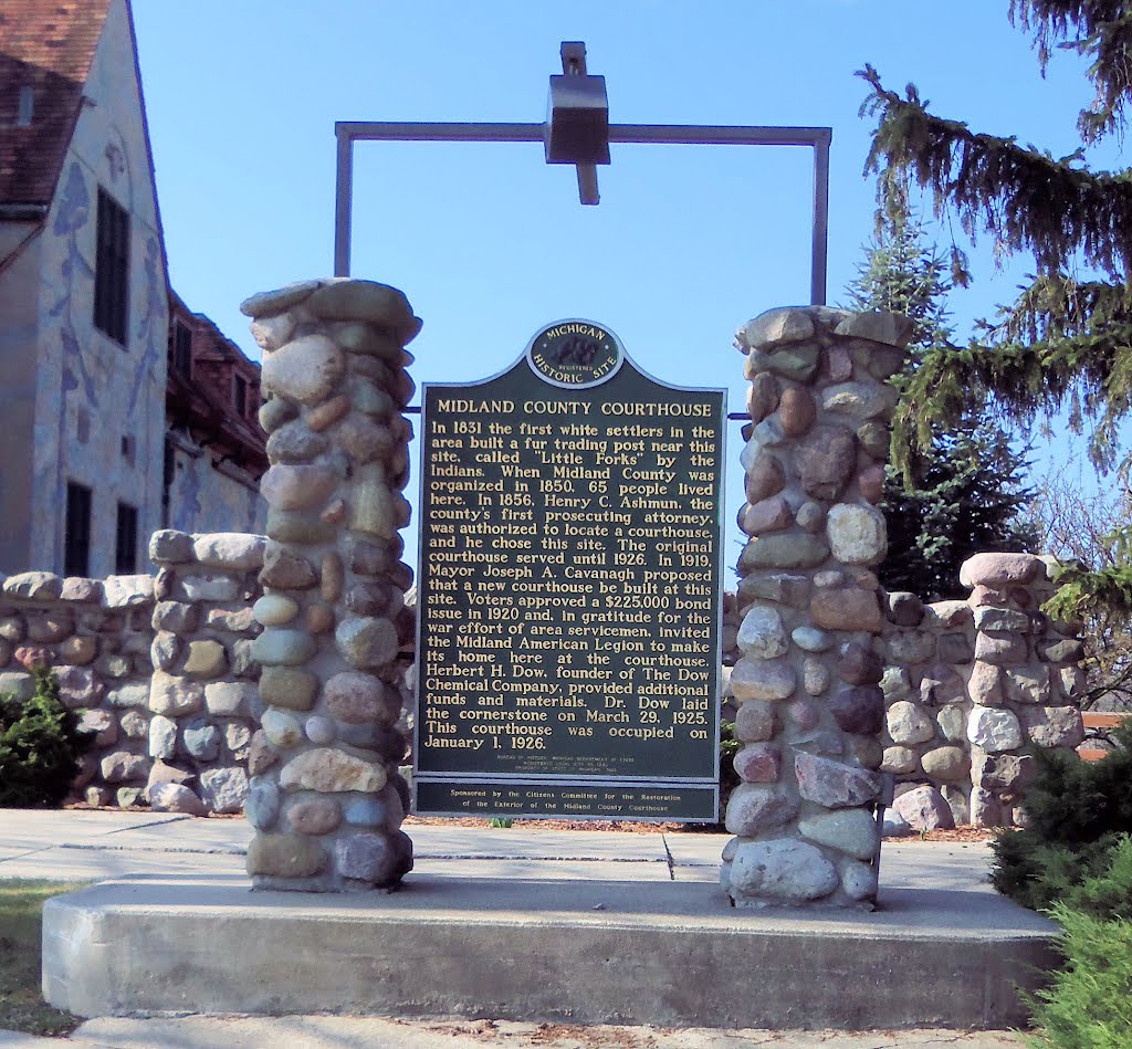 Midland County Courthouse