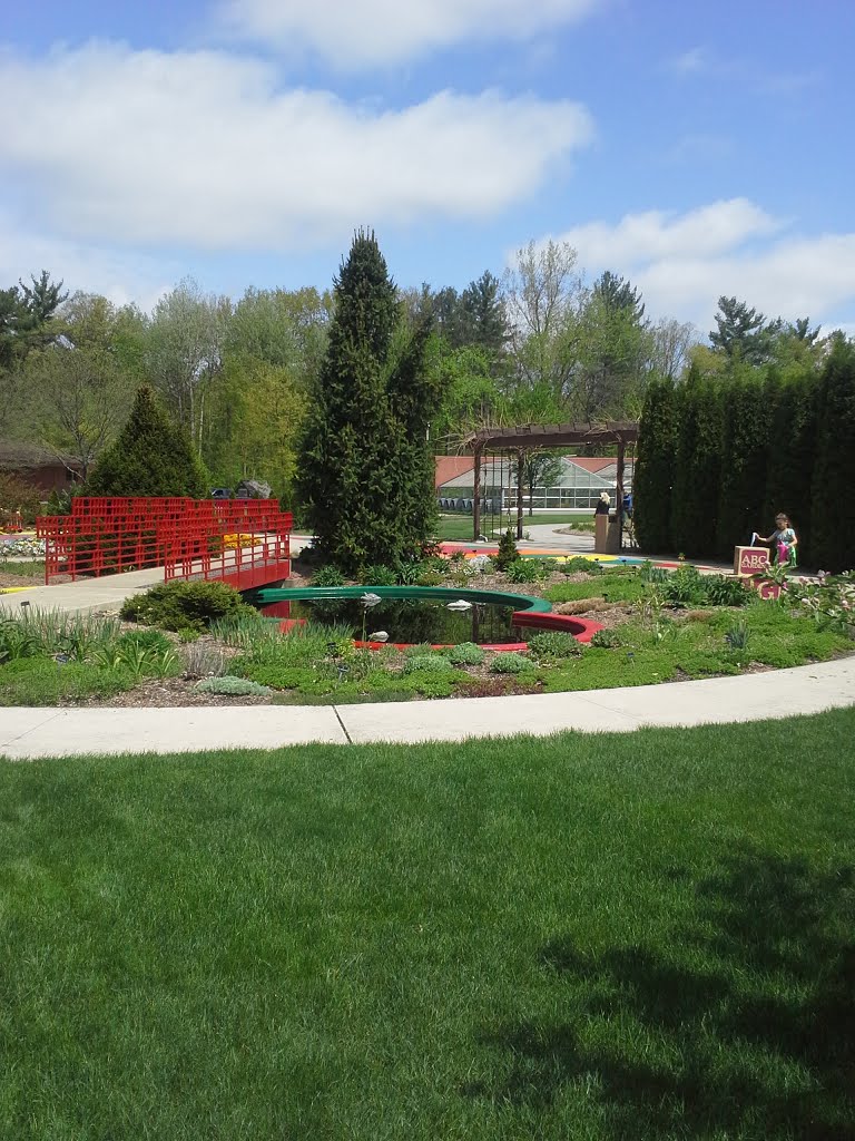 Dow Gardens Childrens Garden