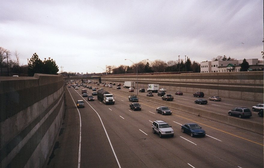 US Interstate 696 Freeway near Detroit Zoo
