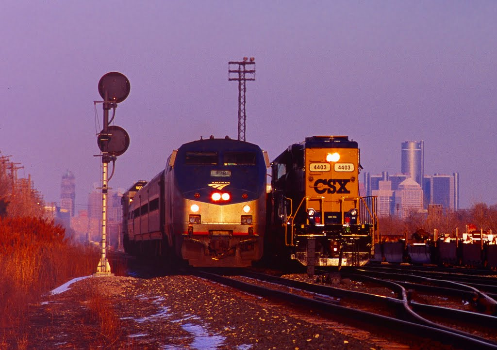 Amtrak departs Detroit