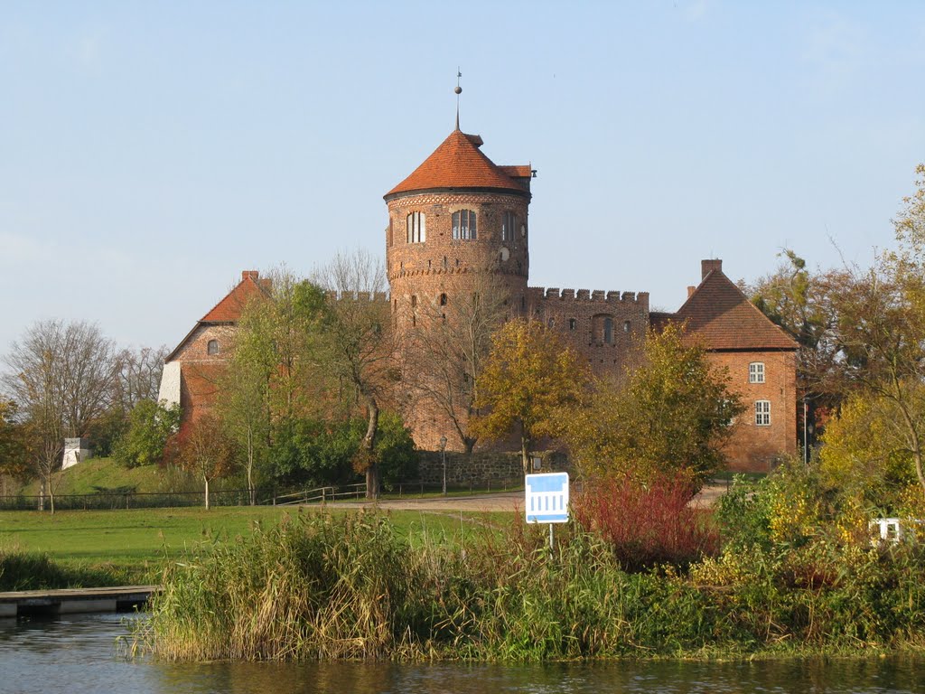 Hello Katrina Tompson !!!! Greetings from Neustadt-Glewe-Germany .