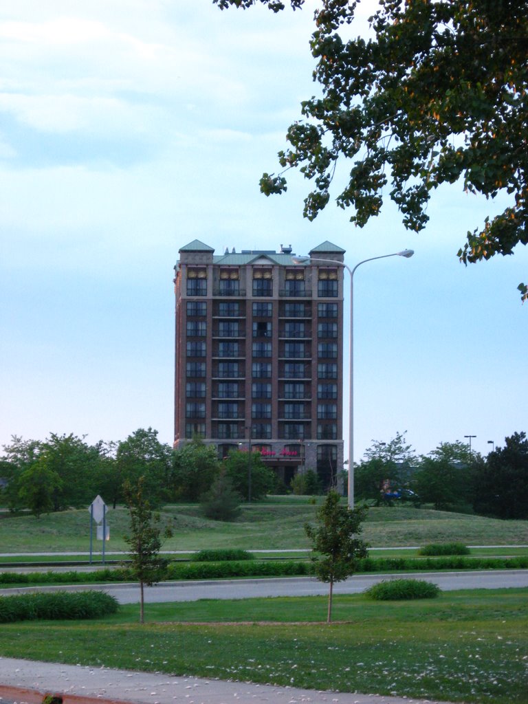 Shoreline Inn