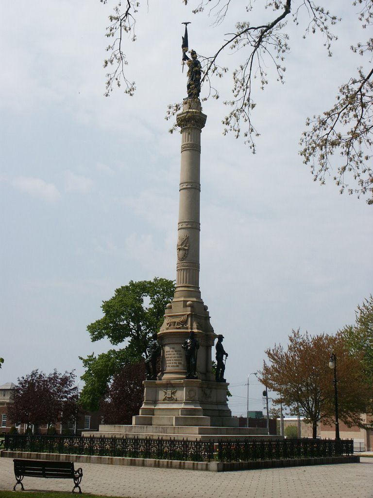 War memorial in Muskegon