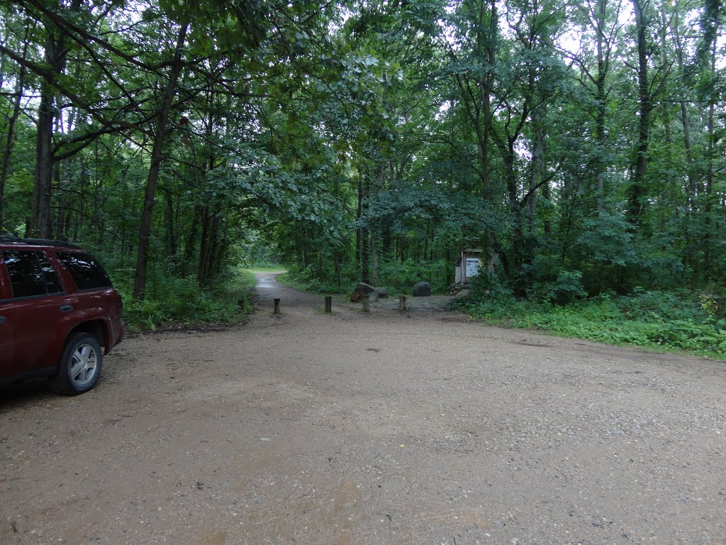 Mountian Bike Trailhead Parking Lot