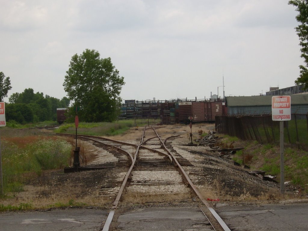 GTW at Mosel Avenue looking South
