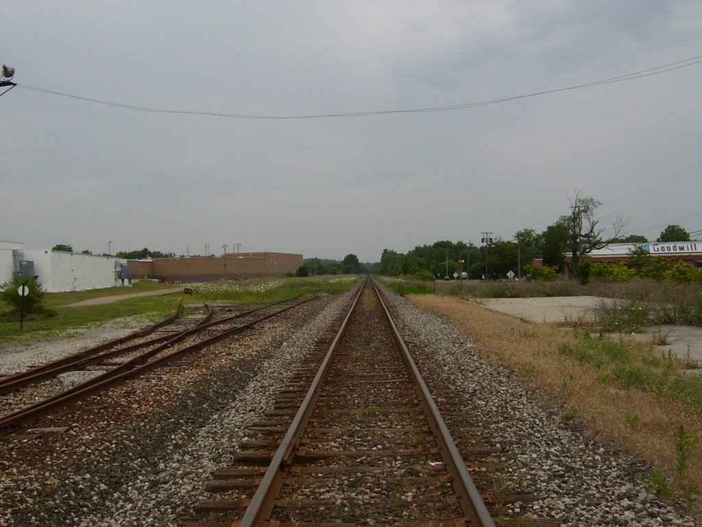 GR&I / Norfolk Southern at Mosel Avenue looking North