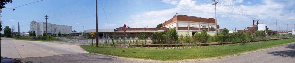KVP Mills 2 and 3 - View from the East - Wilson Ave / W Oakgrove Ave