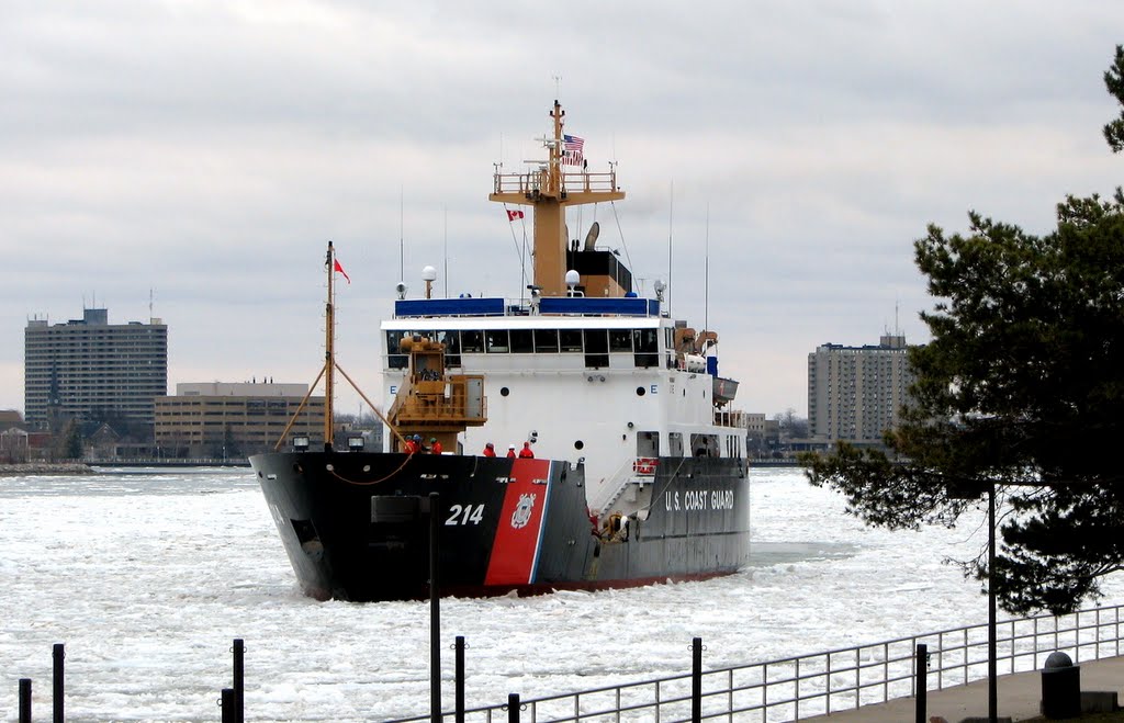 March 22: The Hollyhock Icebreaker heading for Port