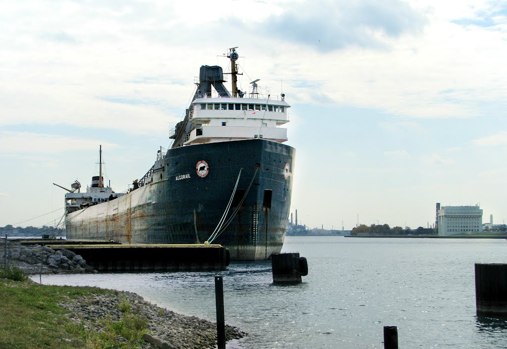 "Algorail" tied up for repairs in Sarnia Harbor