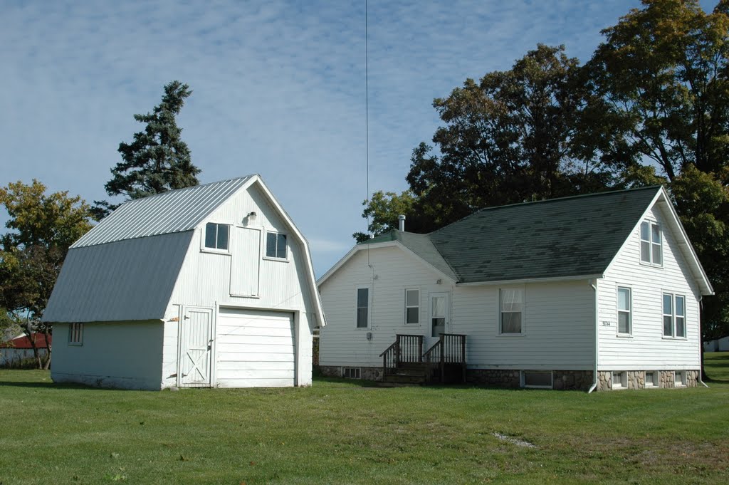 10mile Rd., Lyon, Michigan