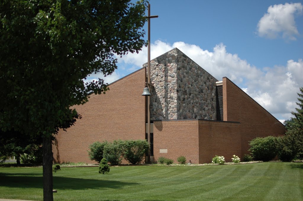 Crossloads Community Church
