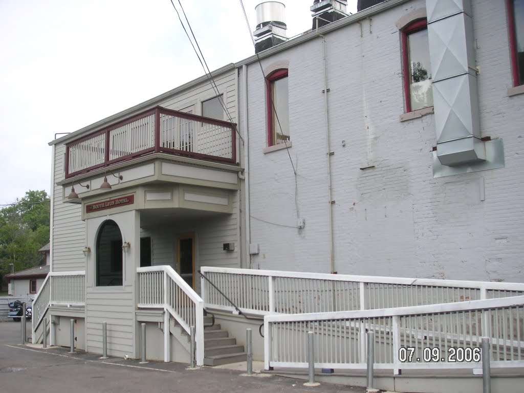 South Lyon Hotel