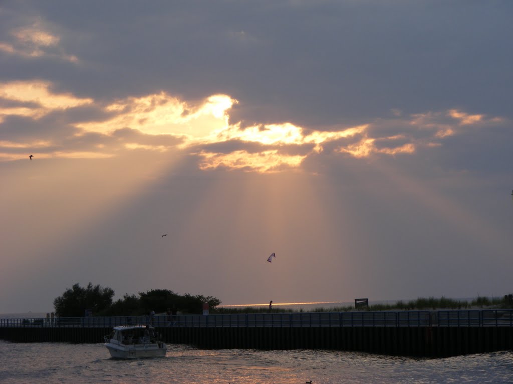 Sunset in South Haven, MI (20100808)