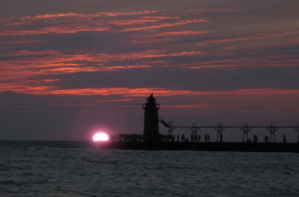 Sunset in South Haven pier