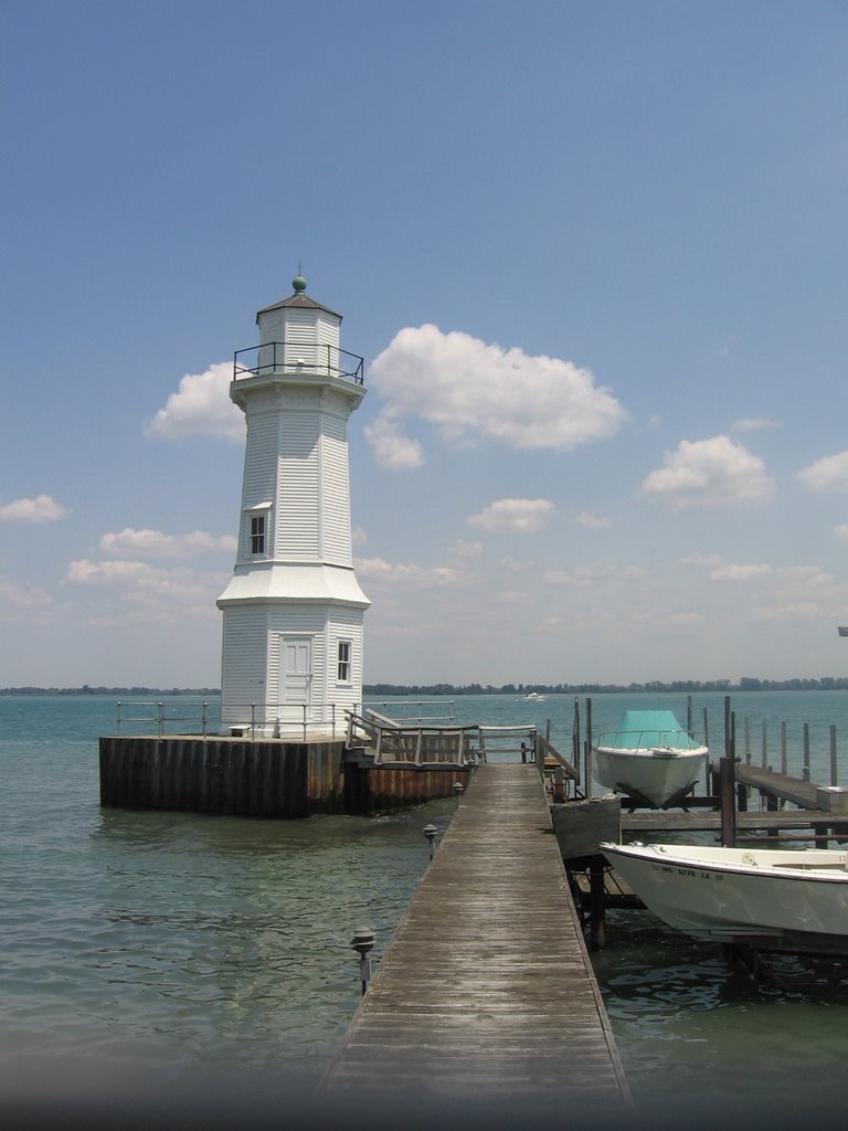 Grosse Ile North Channel Light