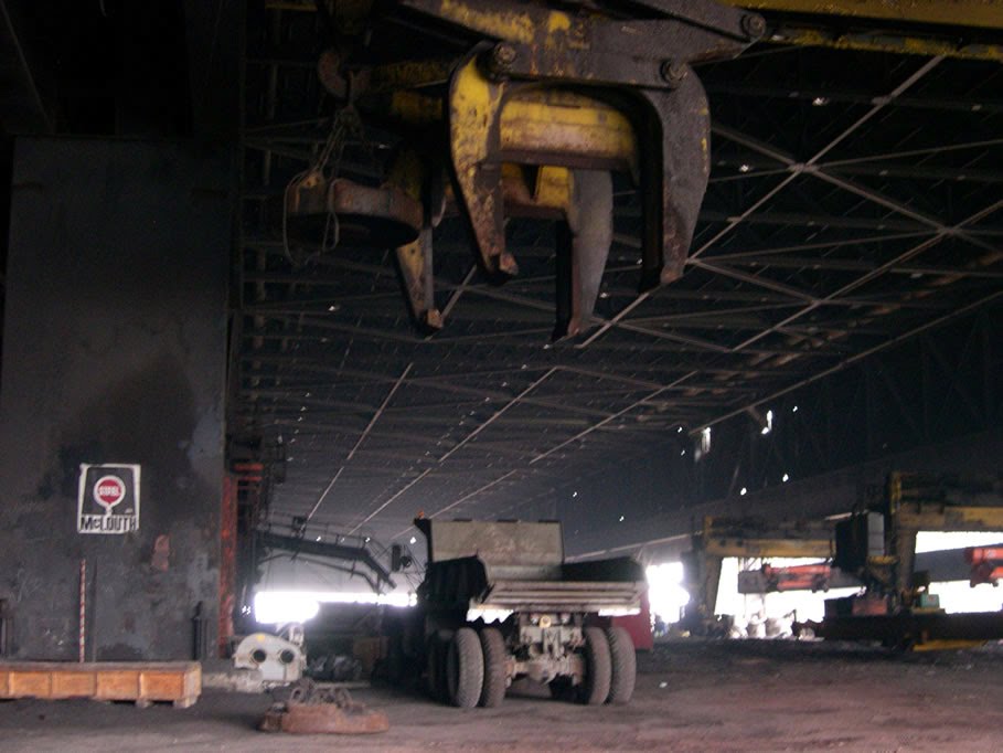 slab storage blg, McLouth Steel, c.2006