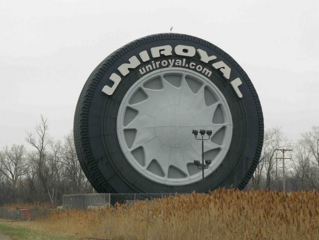Uniroyal Giant Tire, GLCT