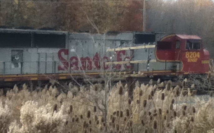 Santa Fe War Bonnet in Woodhaven Mi