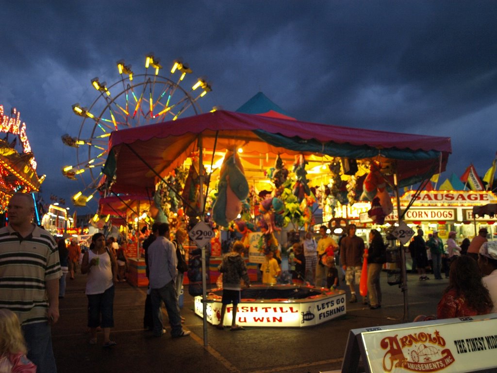 Cherry Festival 08, Midway; Prize Tent