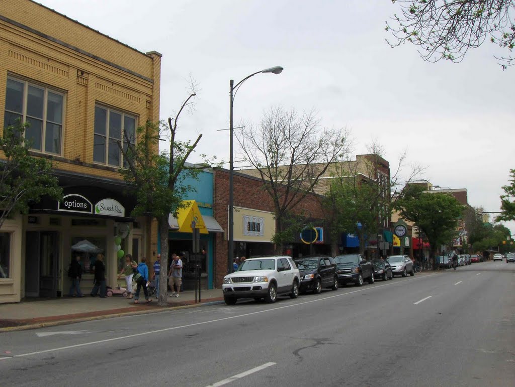 Front Street, Traverse City, GLCT