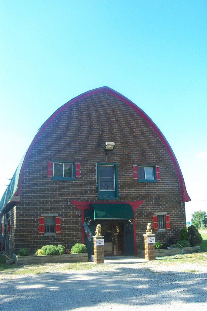 Barn Shop currently a dance/art studio