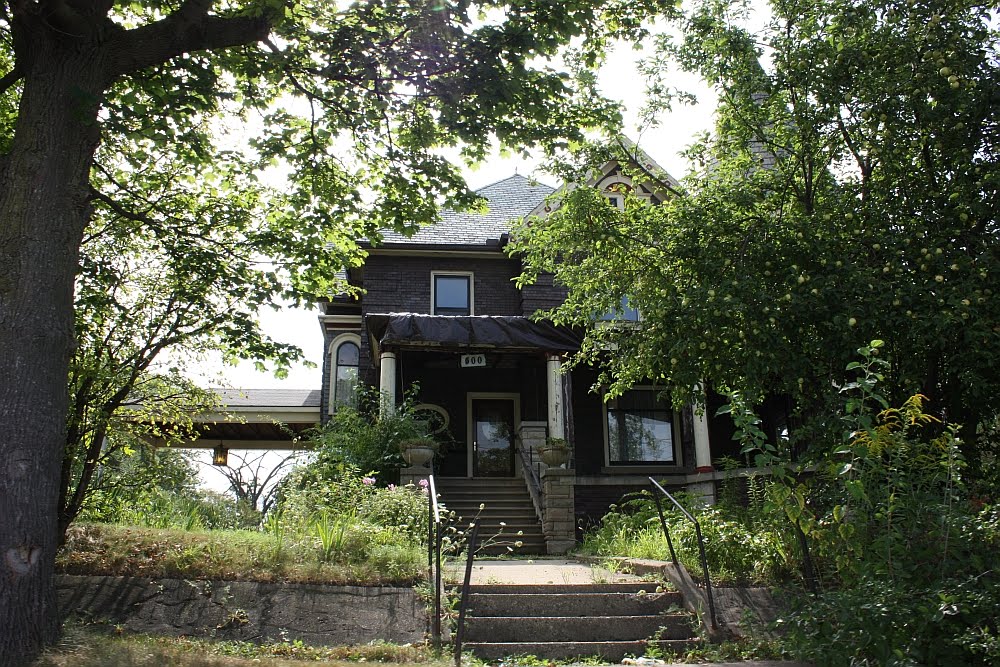 Old House in Flint
