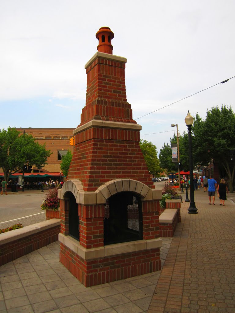 Sidewalk Fireplace (8th Street Downtown Holland, MI)